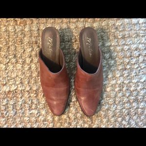 Matisse Gallery Mule